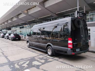 2014 Mercedes-Benz Sprinter Van 3500 Sprinter - Sprinter for Sale in Euclid, OH - Photo 2