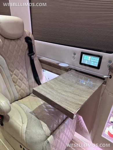 2021 Mercedes-Benz Sprinter 3500 Jet-Style Sprinter - Sprinter for Sale in Studio City, CA - Photo 13