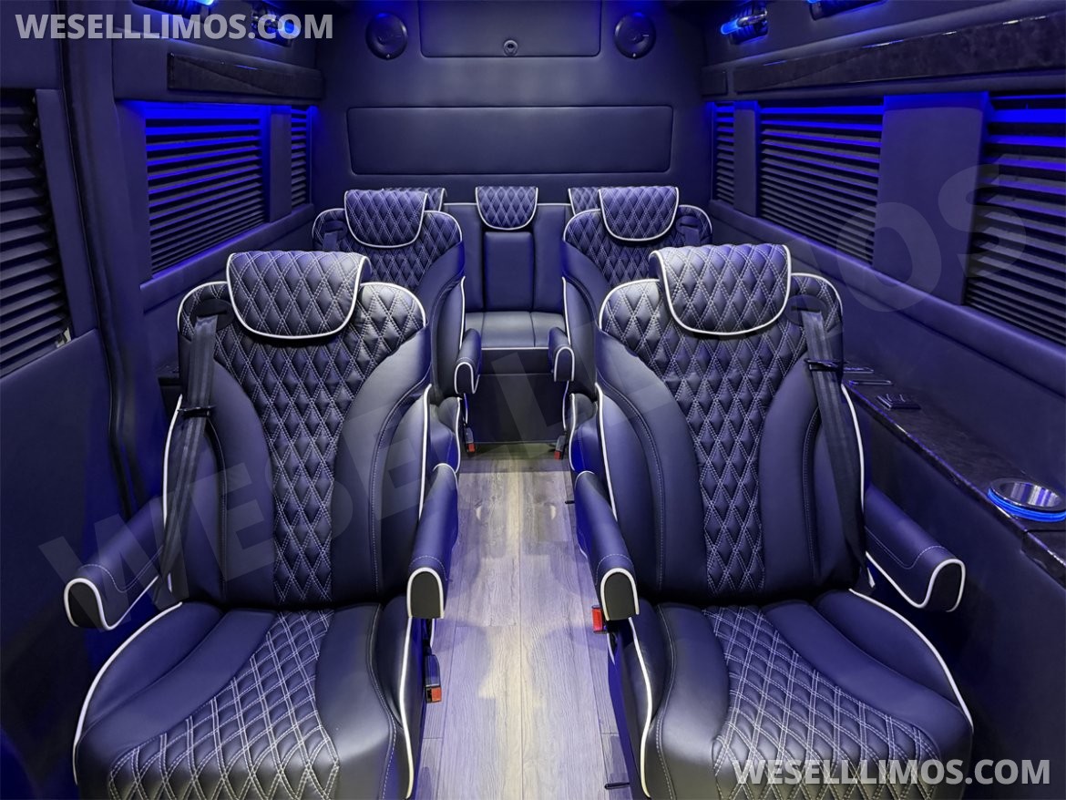 Sprinter for Sale in Elkhart, IN - Photo 4