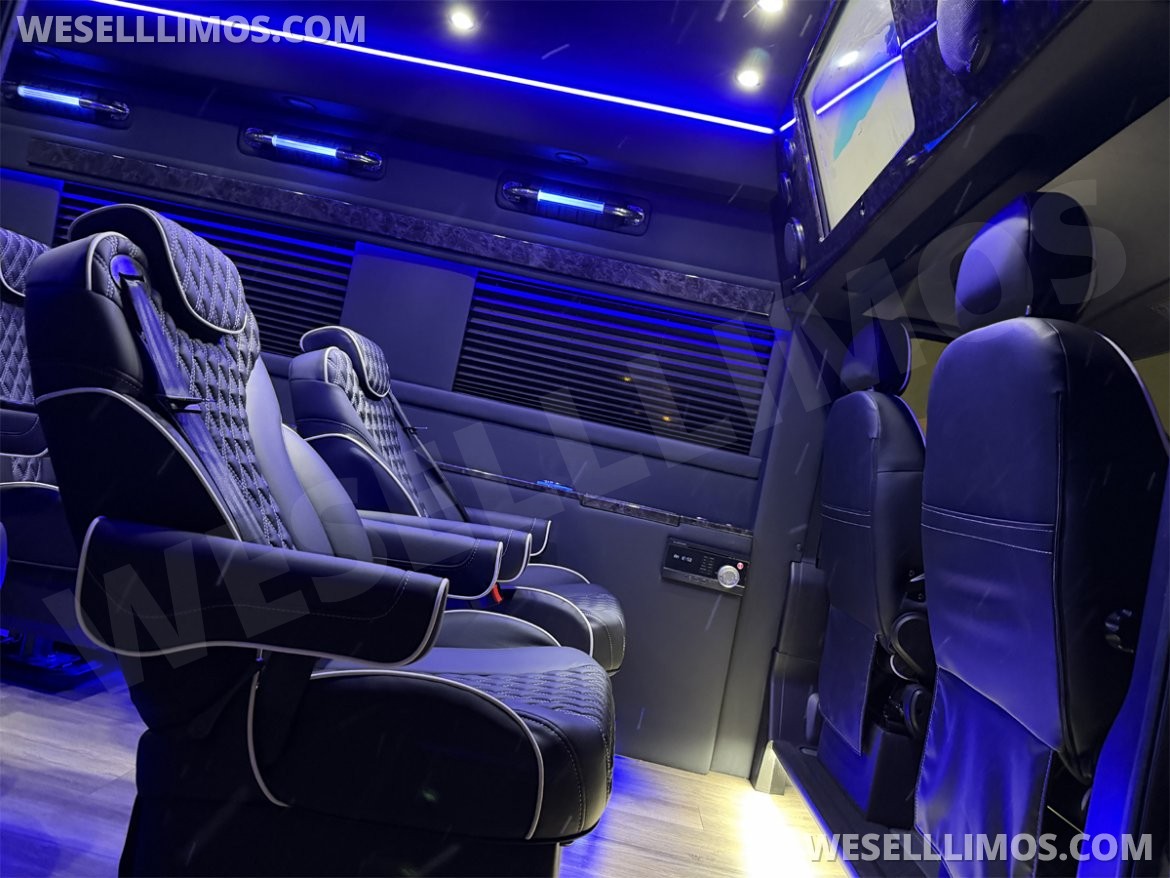 Sprinter for Sale in Elkhart, IN - Photo 9