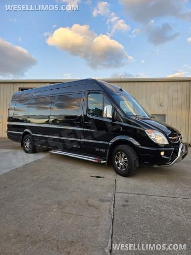 2013 Royale Mercedes-Benz Sprinter Limousine 10 Passenger - Sprinter for Sale in Erie, PA - Photo 9