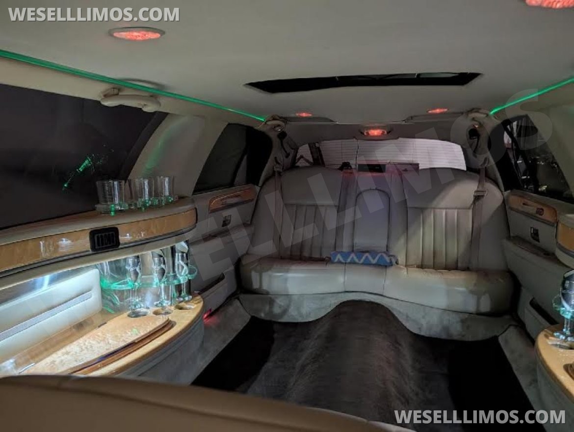 Limousine for Sale in Meredith, NH - Photo 6