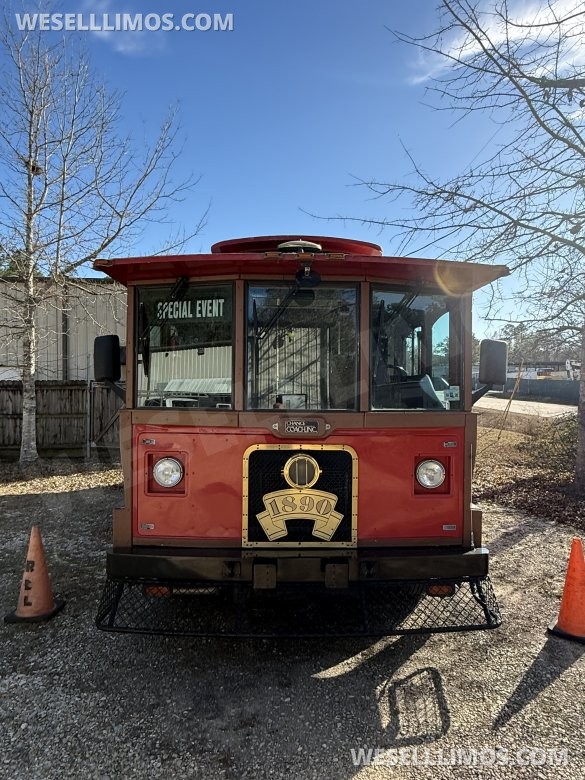 2002 Freightliner Chance Trolley Trolley for Sale in Mandeville, LA - Photo 2