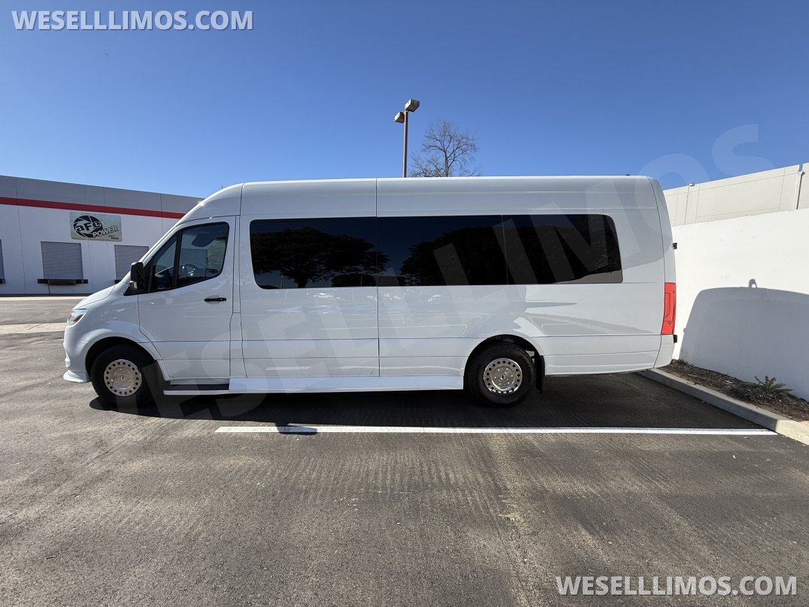 Sprinter for Sale in Corona, CA - Photo 9