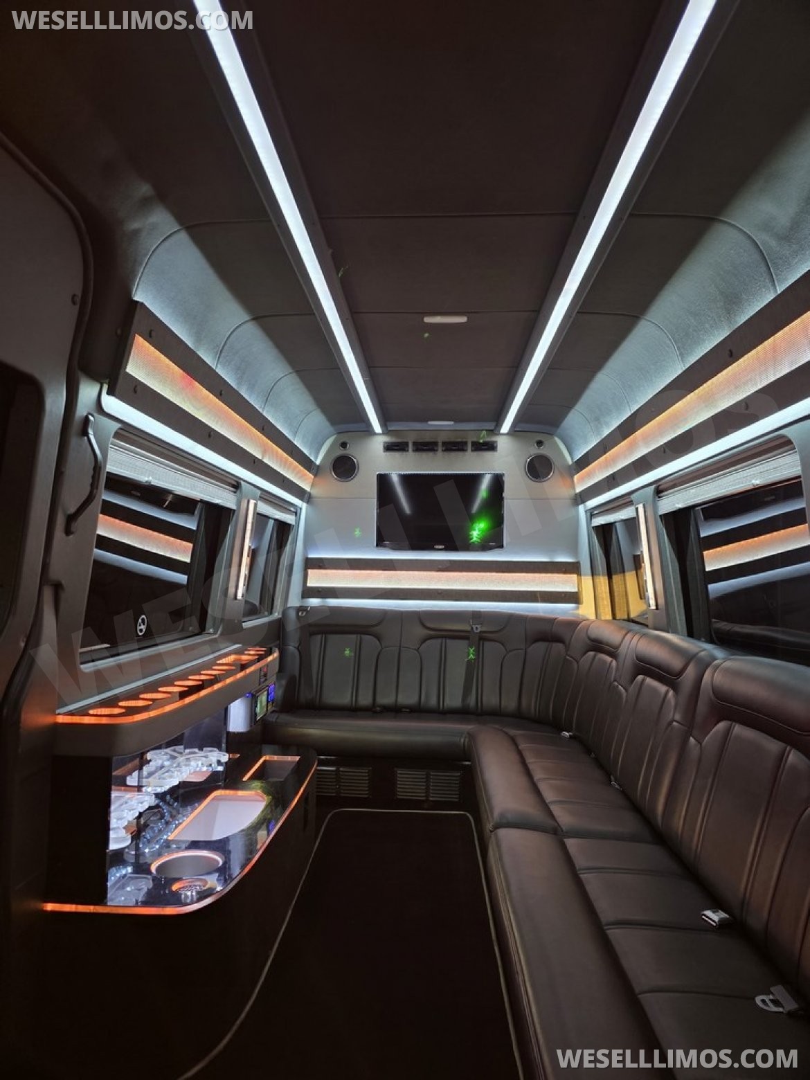 Limo Bus for Sale in Erie, PA - Photo 2