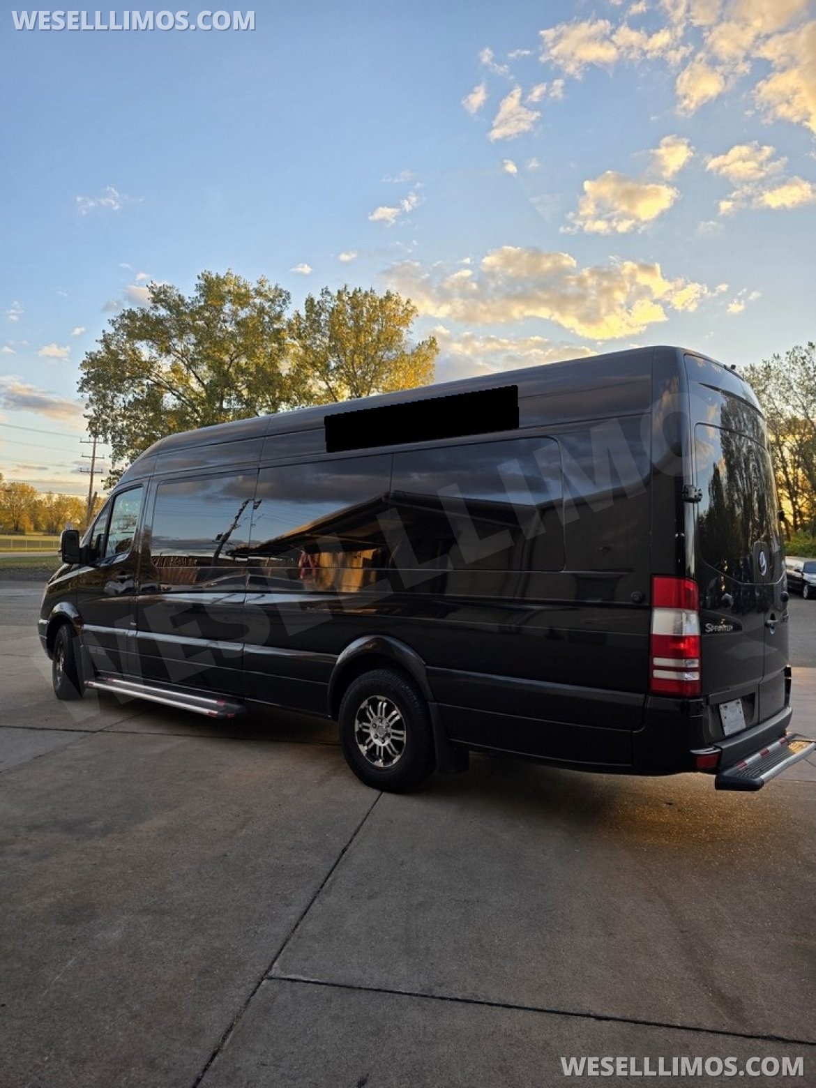 Limo Bus for Sale in Erie, PA - Photo 16