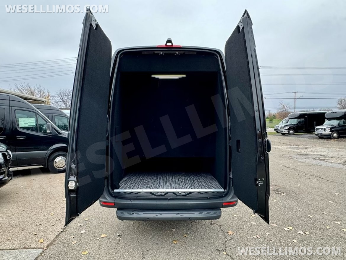 Shuttle Bus for Sale in Erie, PA - Photo 13