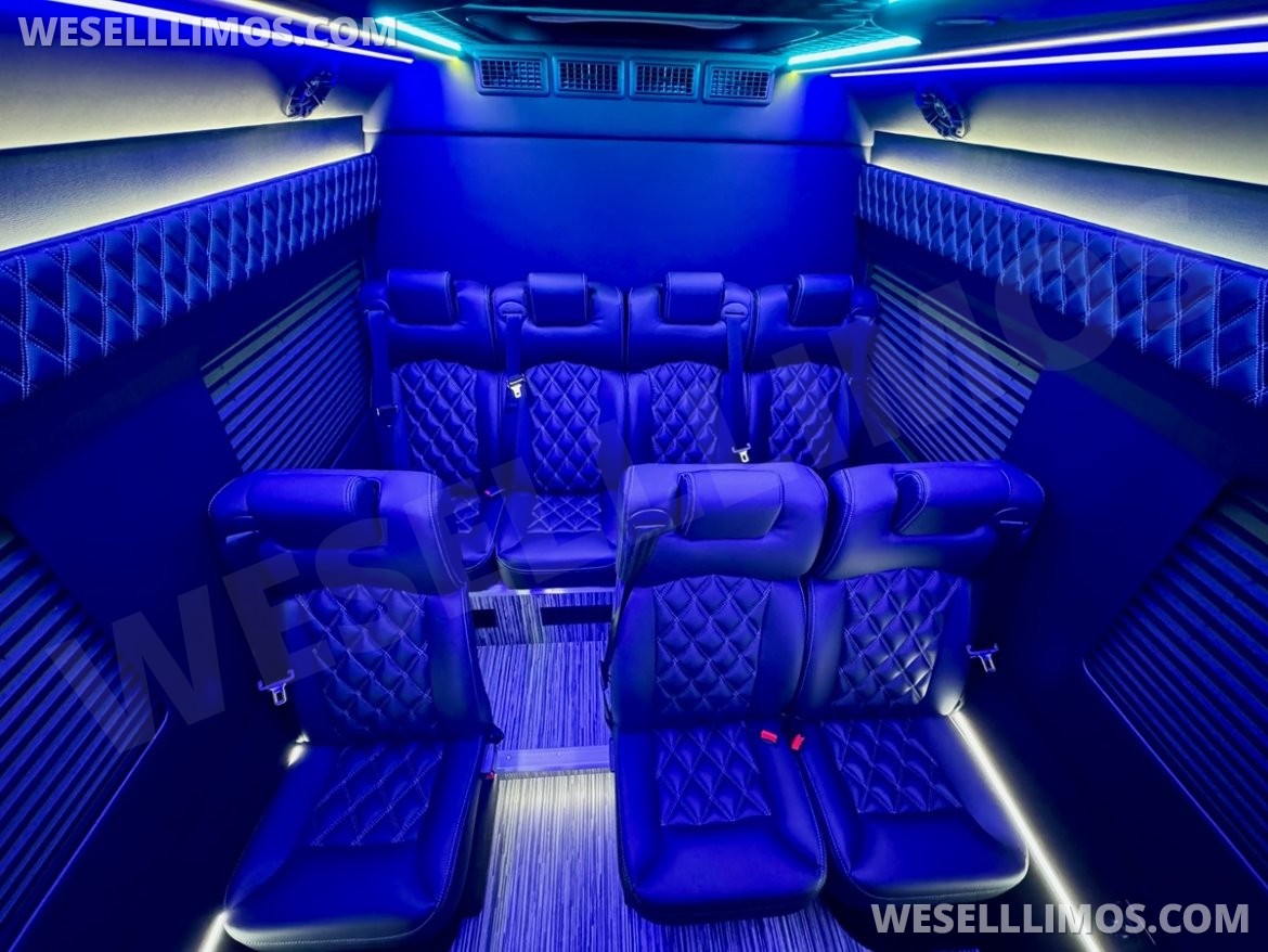 Executive Shuttle for Sale in Erie, PA - Photo 7