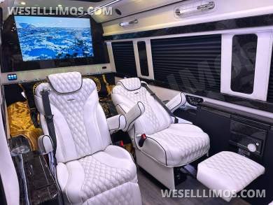 2024 GLS Maybach Trim Leather Heat/Cool/Massage Seats Road Liner Limo Auto Elite MB Sprinter - Sprinter for Sale in Elkhart, IN - Photo 33