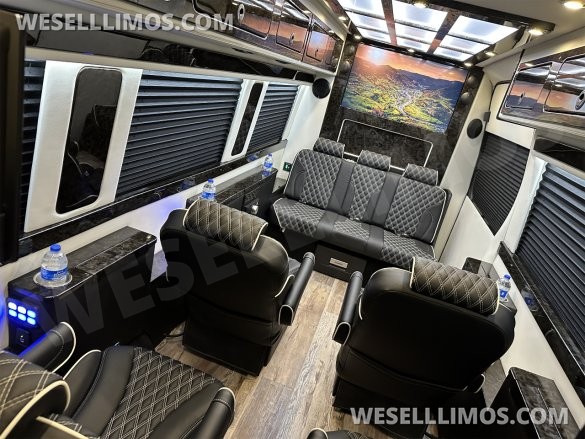 2024 Mercedes-Benz Sprinter Sprinter for Sale in Elkhart, IN - Photo 3