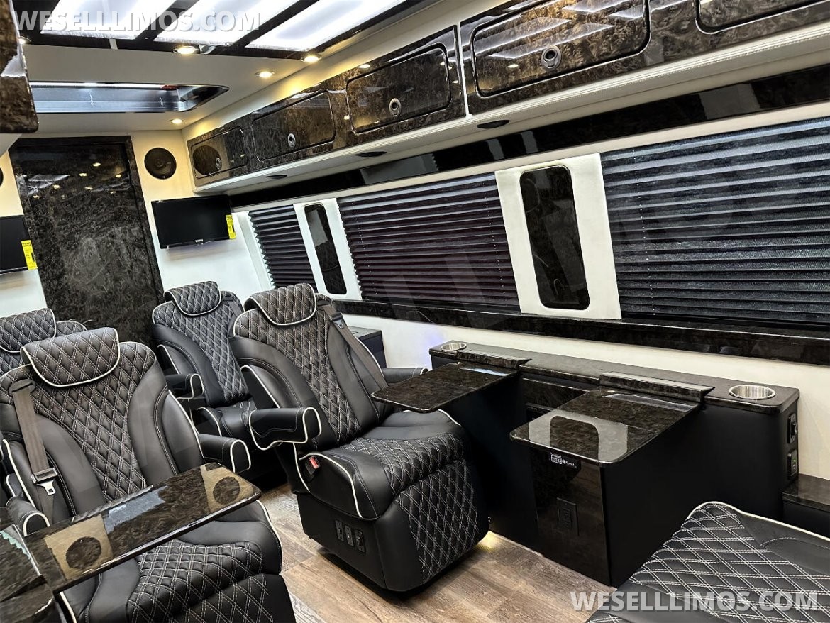 Sprinter for Sale in Elkhart, IN - Photo 10