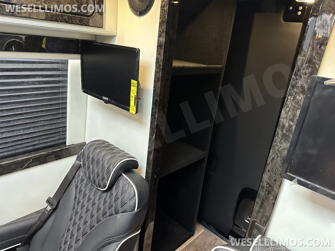 Sprinter for Sale in Elkhart, IN - Photo 24