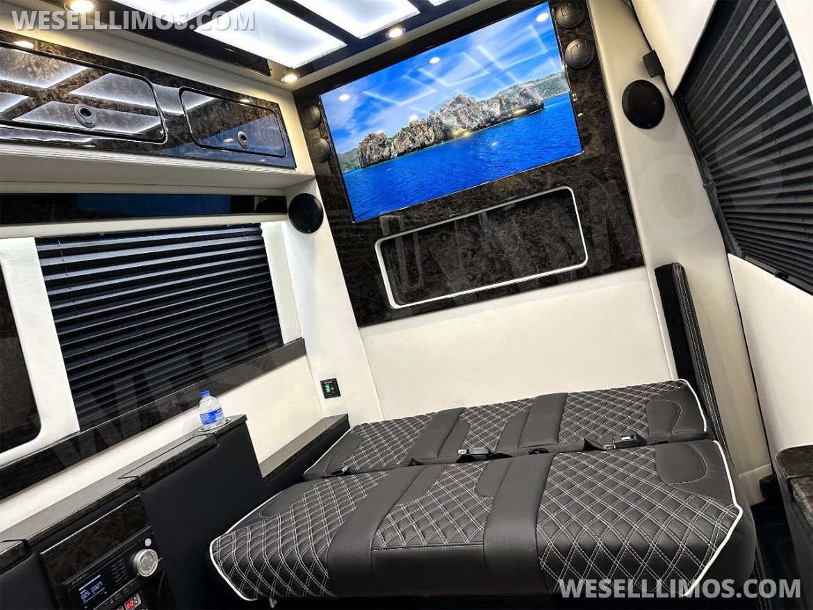 Sprinter for Sale in Elkhart, IN - Photo 28