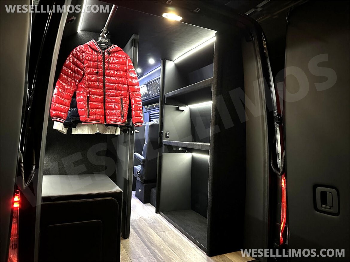 Sprinter for Sale in Elkhart, IN - Photo 8