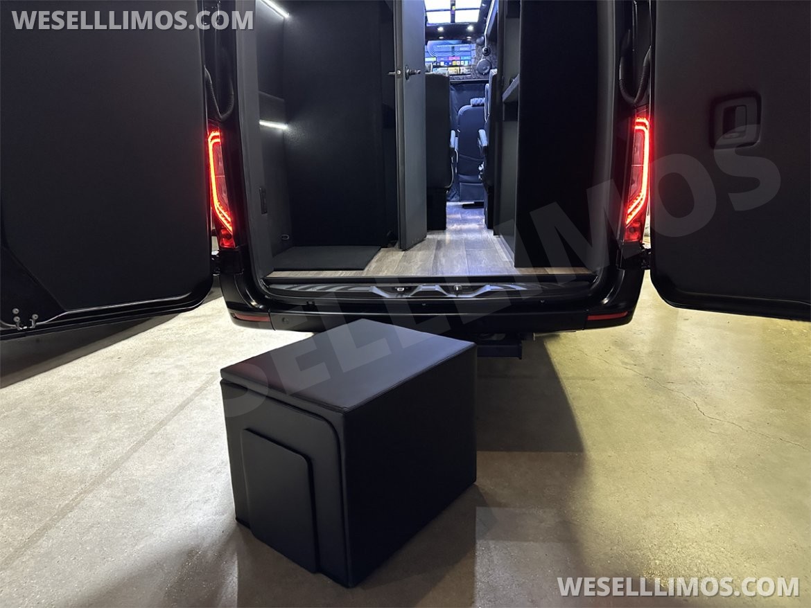 Sprinter for Sale in Elkhart, IN - Photo 17