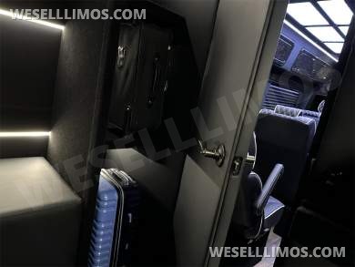 2024 GLS Maybach Trim Elite Voyager 10 Passenger w/ Bathroom and closet Auto Elite MB Sprinter - Sprinter for Sale in Elkhart, IN - Photo 23