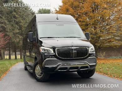 2024 GLS Maybach Trim Elite Voyager 10 Passenger w/ Bathroom and closet Auto Elite MB Sprinter - Sprinter for Sale in Elkhart, IN - Photo 40