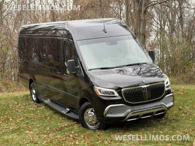 2024 GLS Maybach Trim Elite Voyager 10 Passenger w/ Bathroom and closet Auto Elite MB Sprinter - Sprinter for Sale in Elkhart, IN - Photo 46
