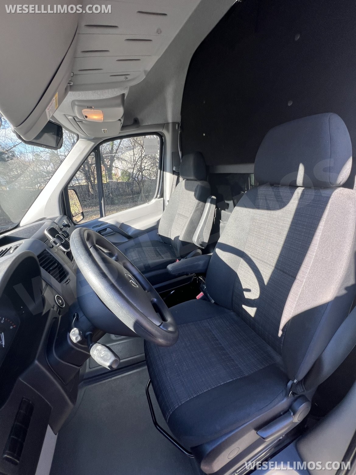 Limo Bus for Sale in Great Falls, VA - Photo 13
