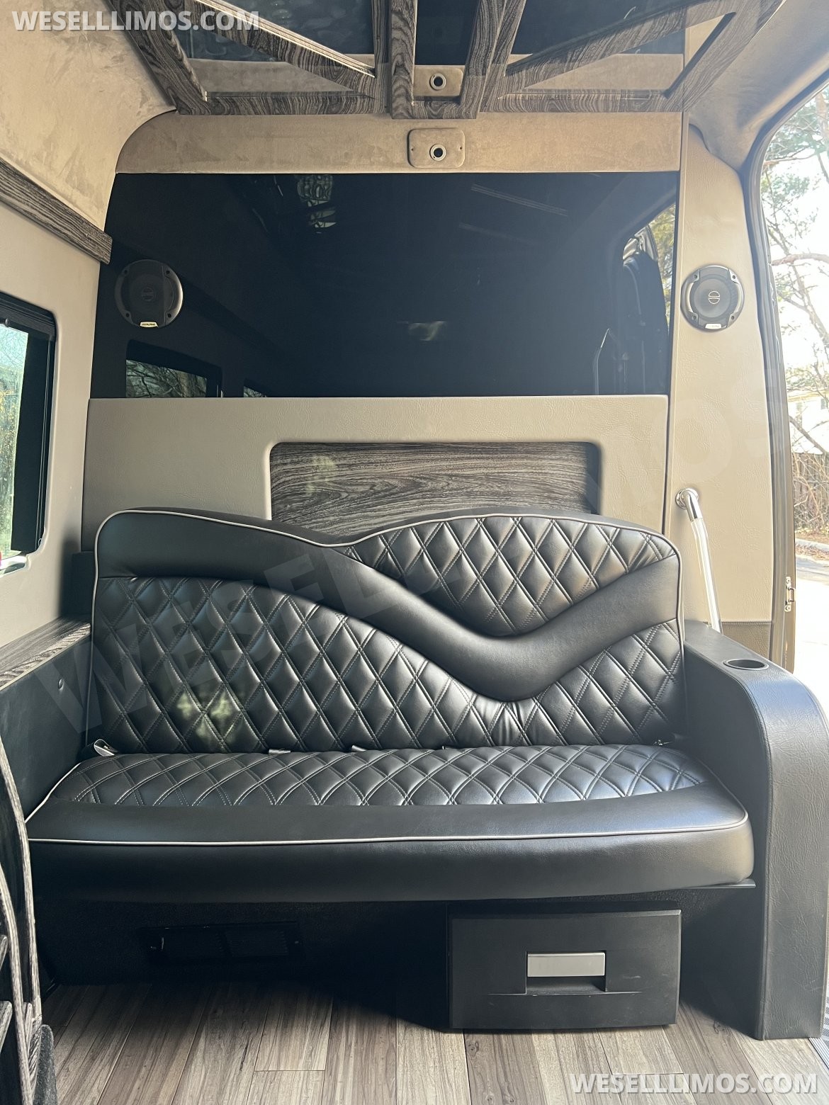 Limo Bus for Sale in Great Falls, VA - Photo 25