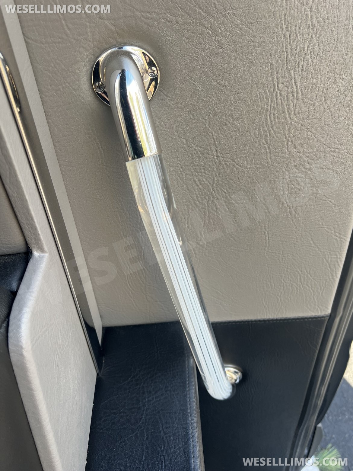 Limo Bus for Sale in Great Falls, VA - Photo 26
