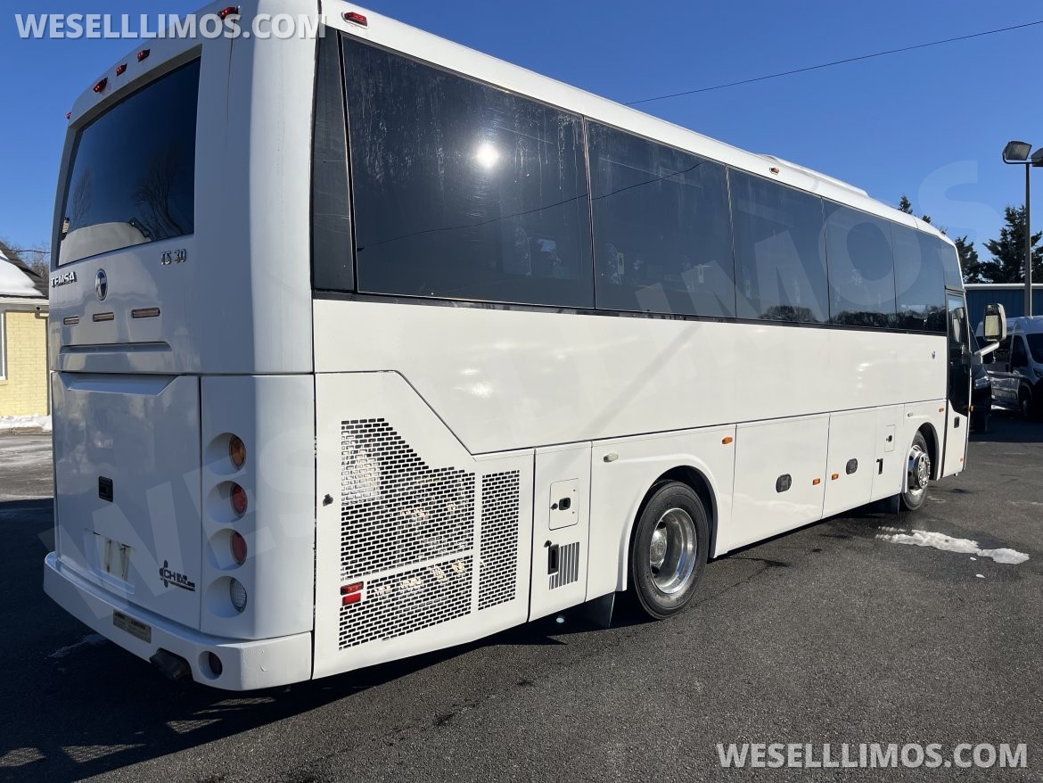 Motorcoach for Sale in Pasadena, MD - Photo 3
