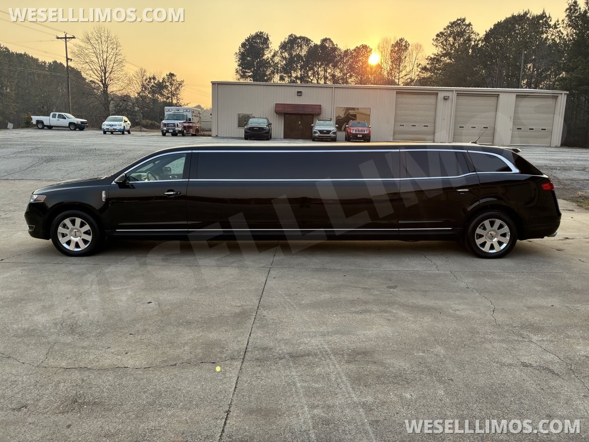 Limousine for Sale in Carrollton, GA - Photo 4