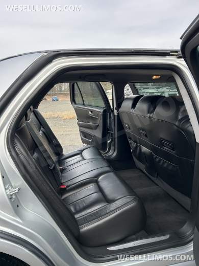 2010 Cadillac DTS Limousine - Limousine for Sale in Charlottesville, VA - Photo 9