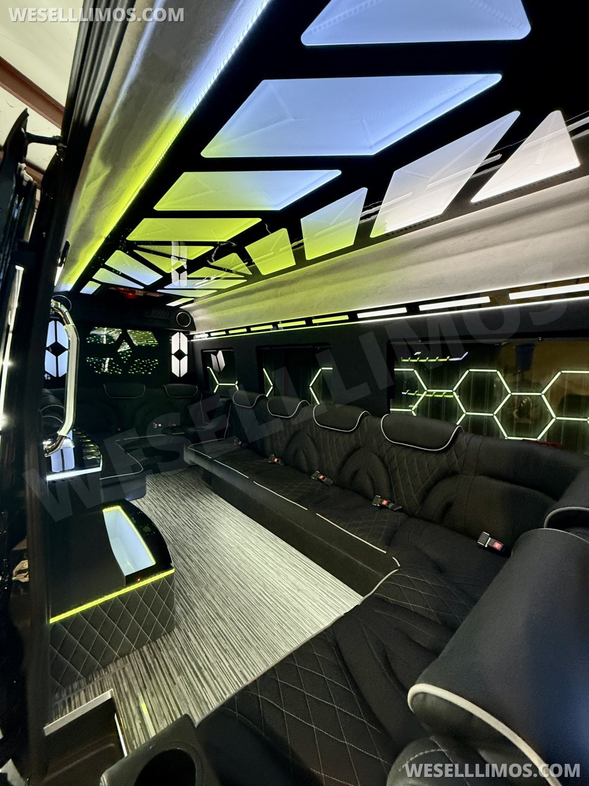 Sprinter for Sale in Springfield, MO - Main Photo
