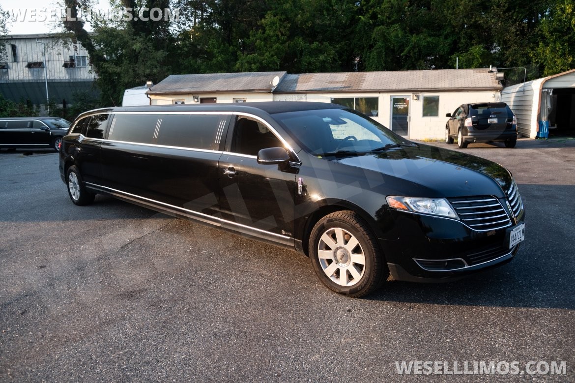 Limousine for Sale in Upper Marlboro, MD - Photo 3