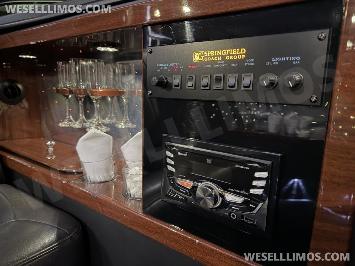 Limousine for Sale in Milford, MA - Photo 6