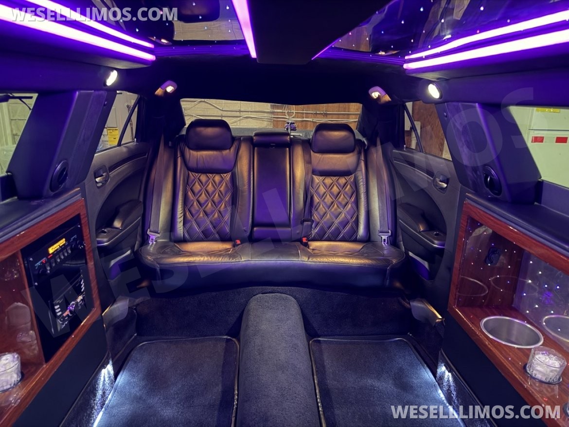 Limousine for Sale in Milford, MA - Photo 9