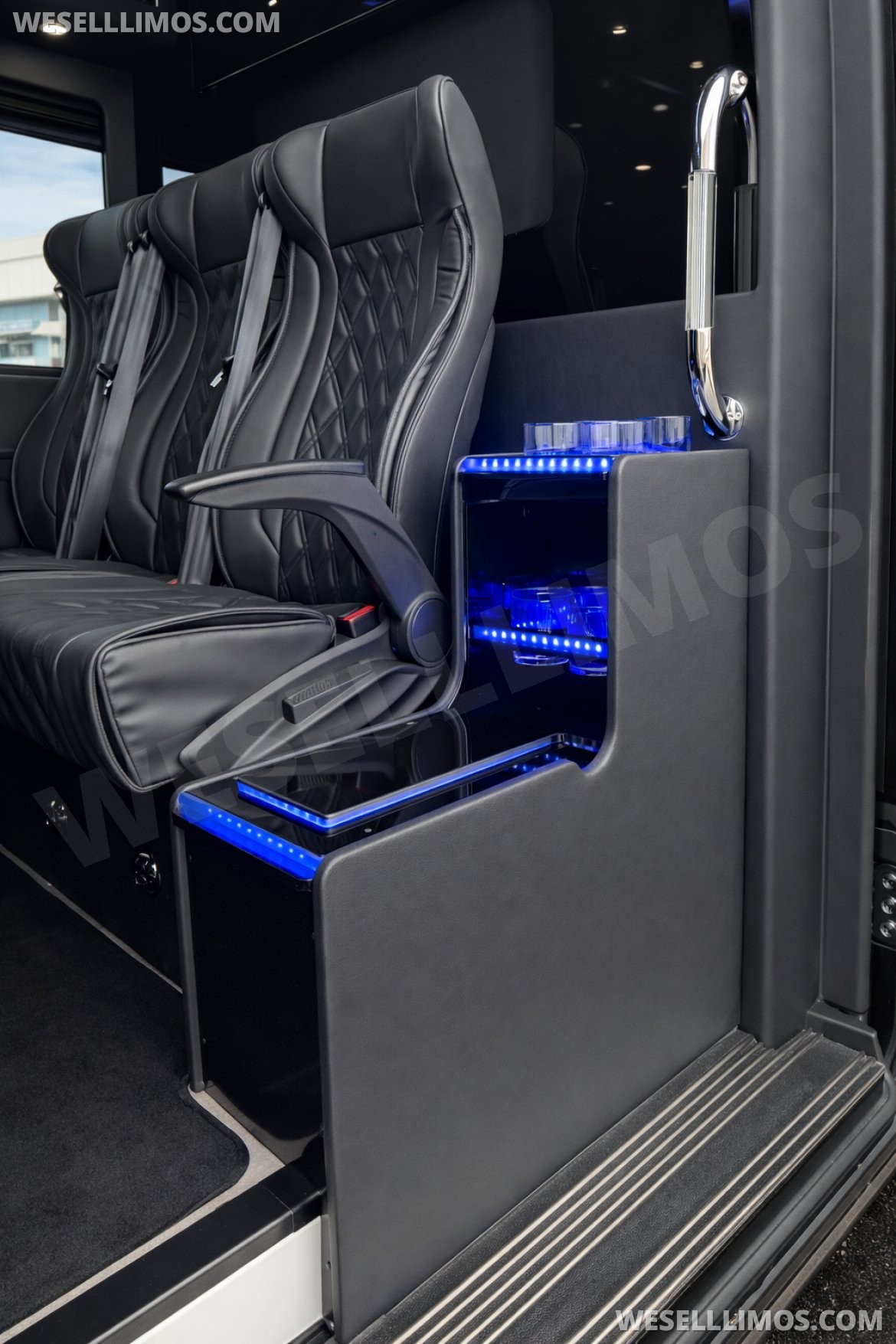Executive Shuttle for Sale in Anaheim, CA - Photo 6