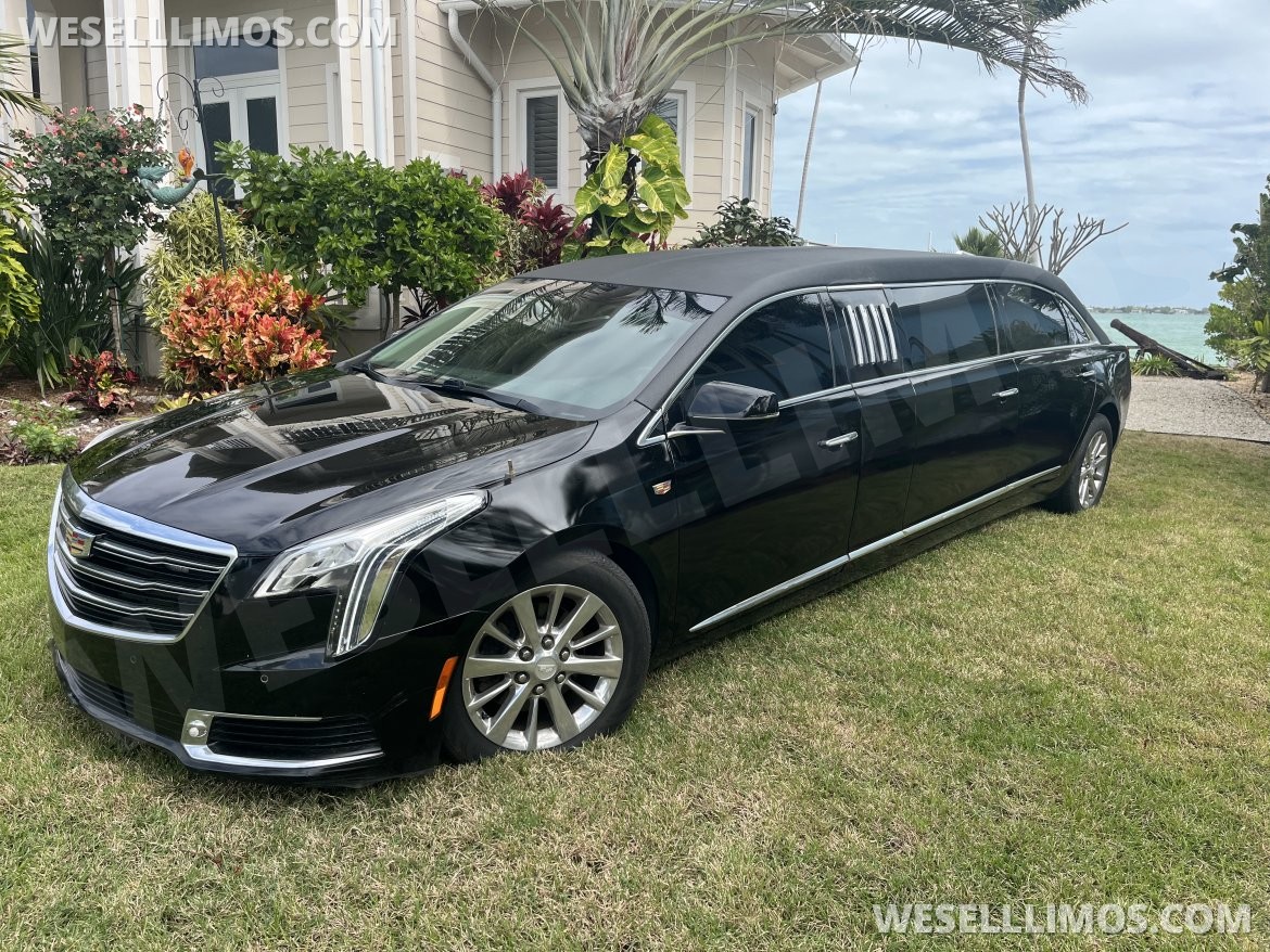 Limousine for Sale in Little Torch Key, FL - Main Photo