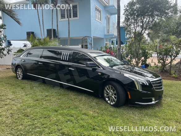 2018 Cadillac XTS. 3.6 Limousine for Sale in Little Torch Key, FL - Photo 3