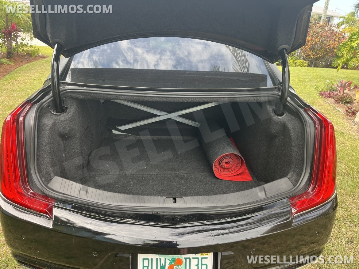 Limousine for Sale in Little Torch Key, FL - Photo 5