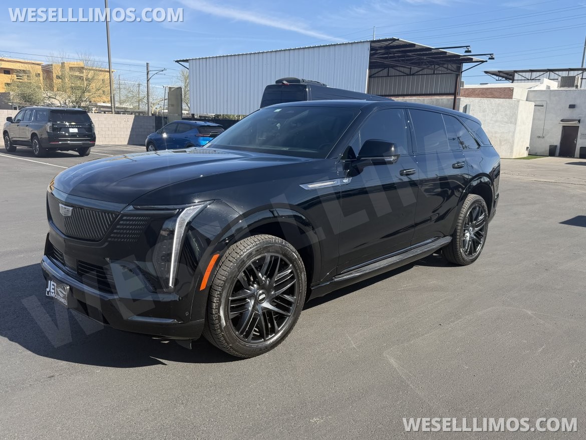 SUV for Sale in Phoenix, AZ - Photo 2