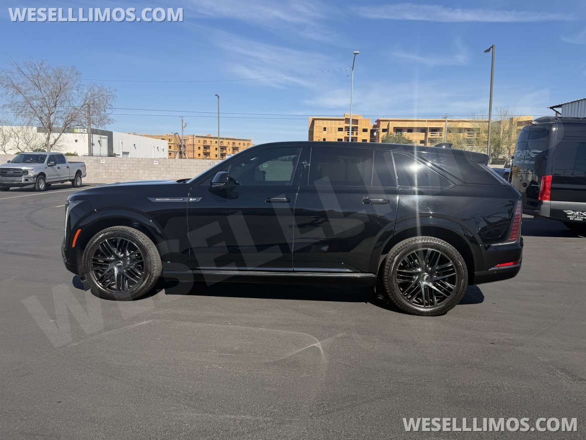 SUV for Sale in Phoenix, AZ - Photo 5