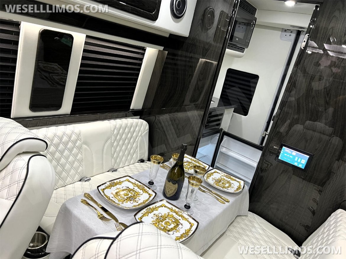 Sprinter for Sale in Elkhart, IN - Photo 6