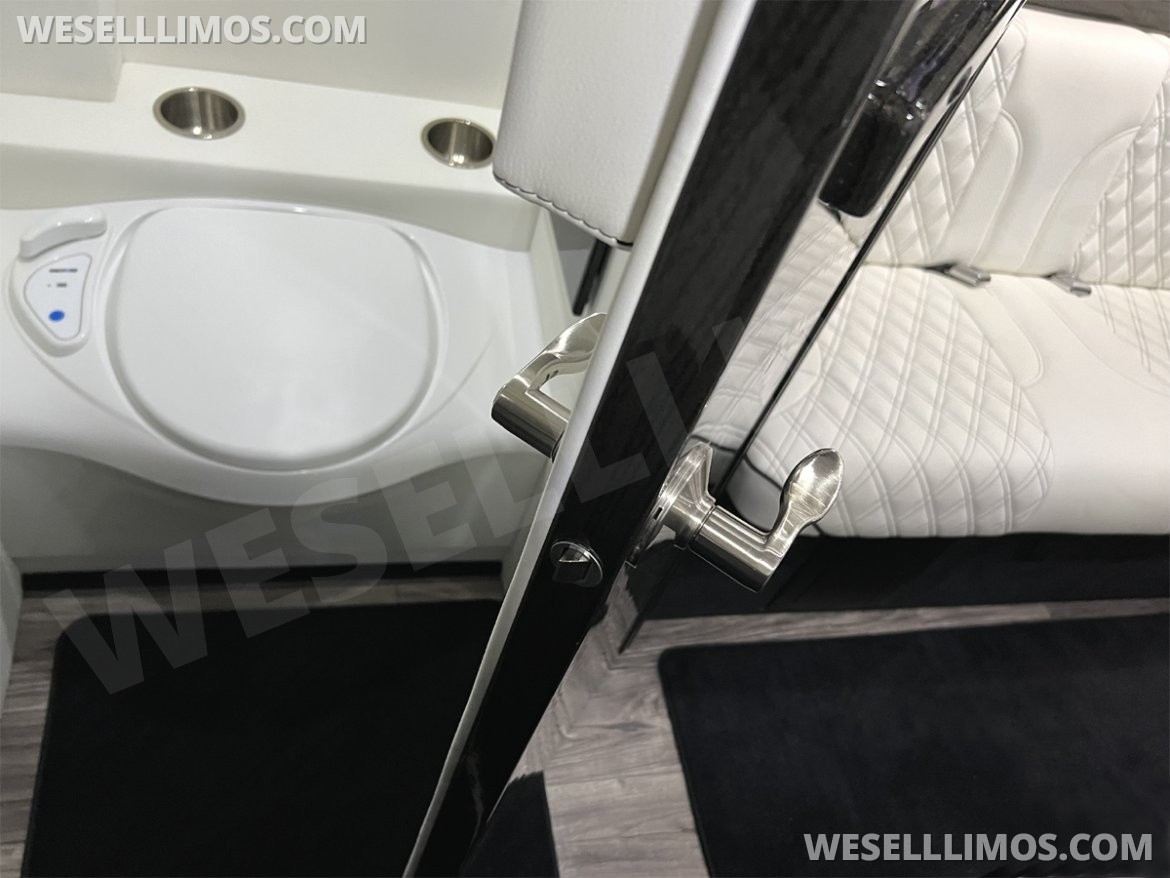 Sprinter for Sale in Elkhart, IN - Photo 11