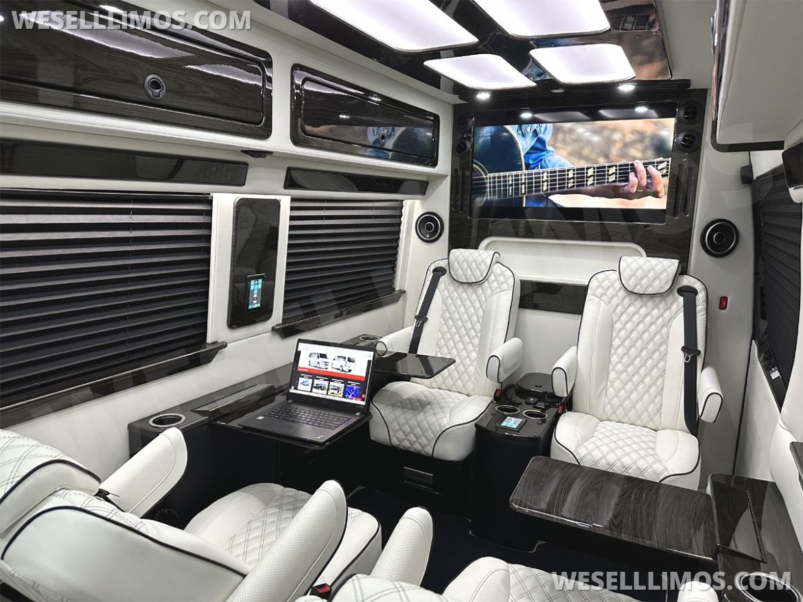 Sprinter for Sale in Elkhart, IN - Photo 17