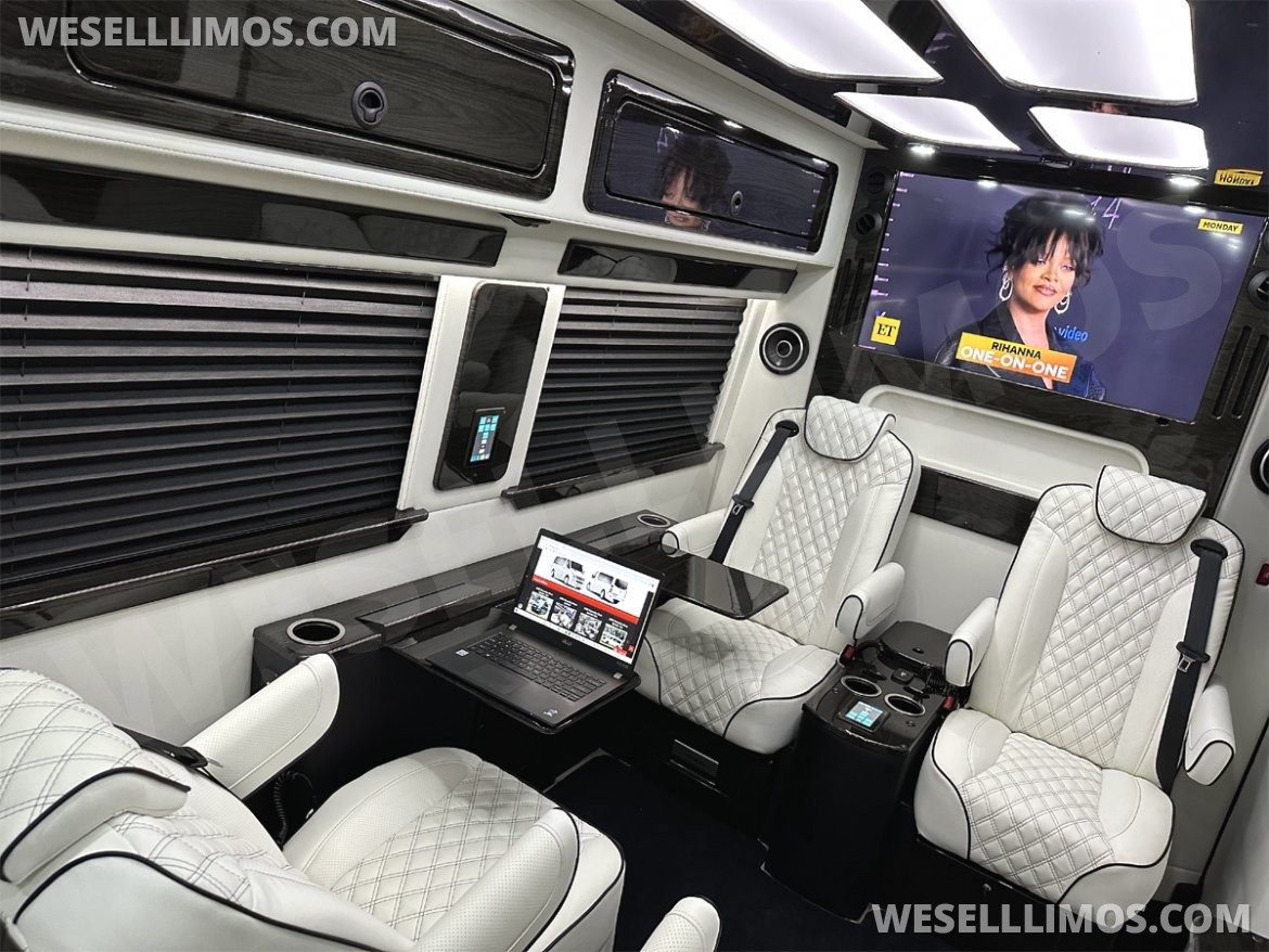 Sprinter for Sale in Elkhart, IN - Photo 19