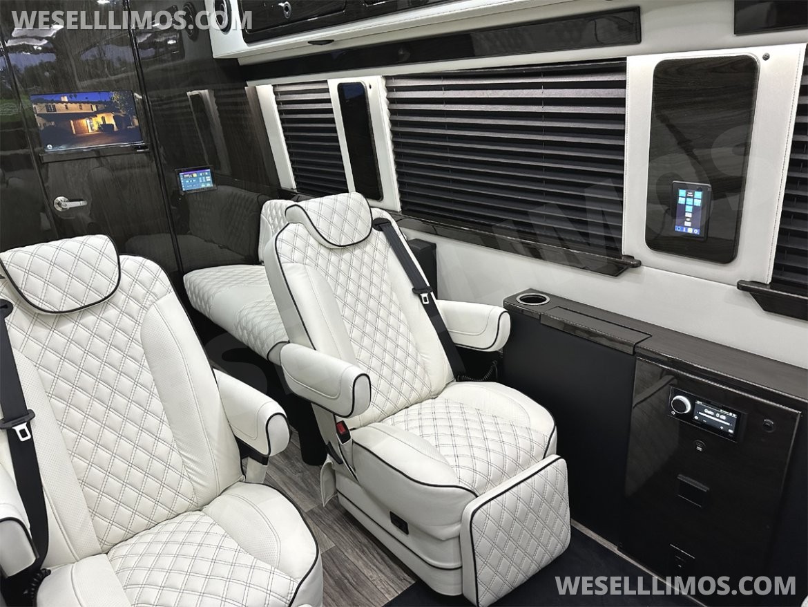 Sprinter for Sale in Elkhart, IN - Photo 29
