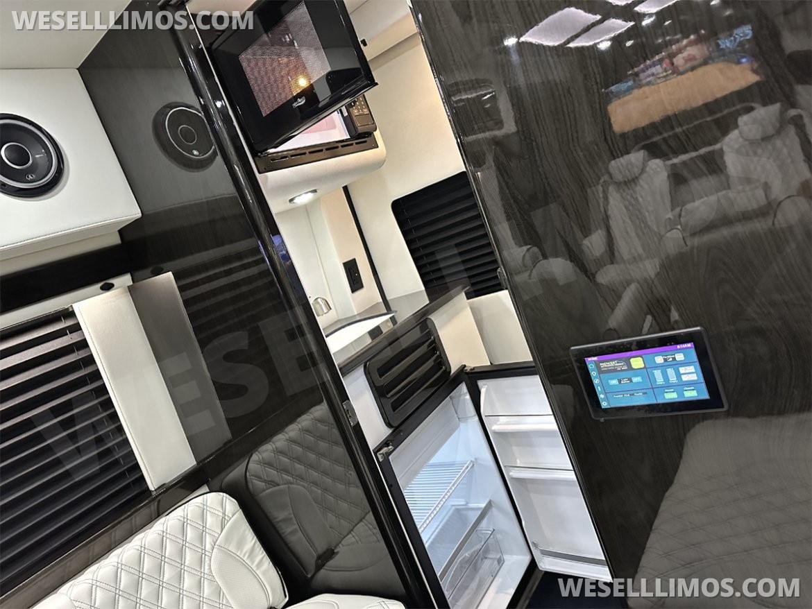 Sprinter for Sale in Elkhart, IN - Photo 30