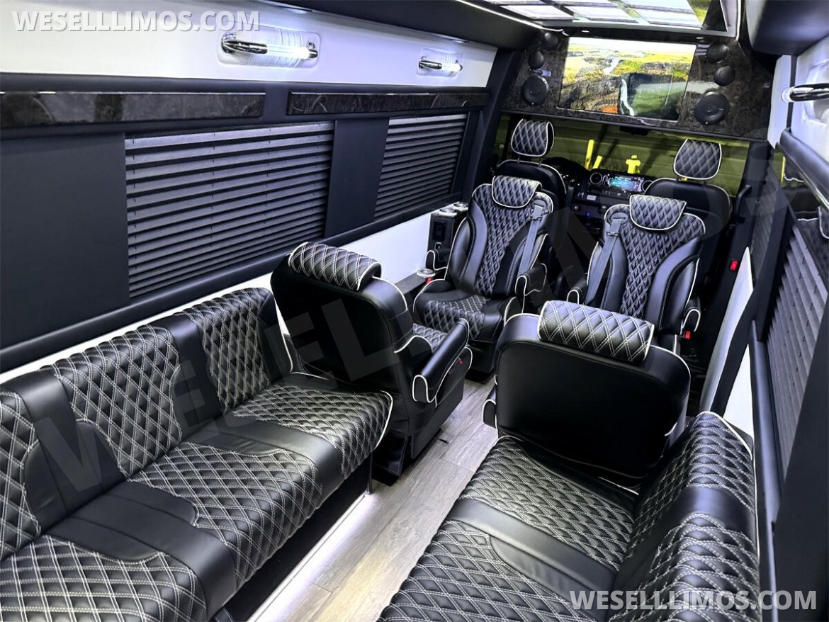 Sprinter for Sale in Elkhart, IN - Photo 2