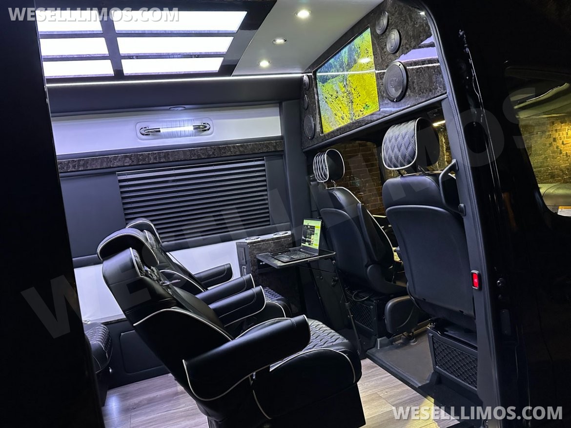 Sprinter for Sale in Elkhart, IN - Photo 8