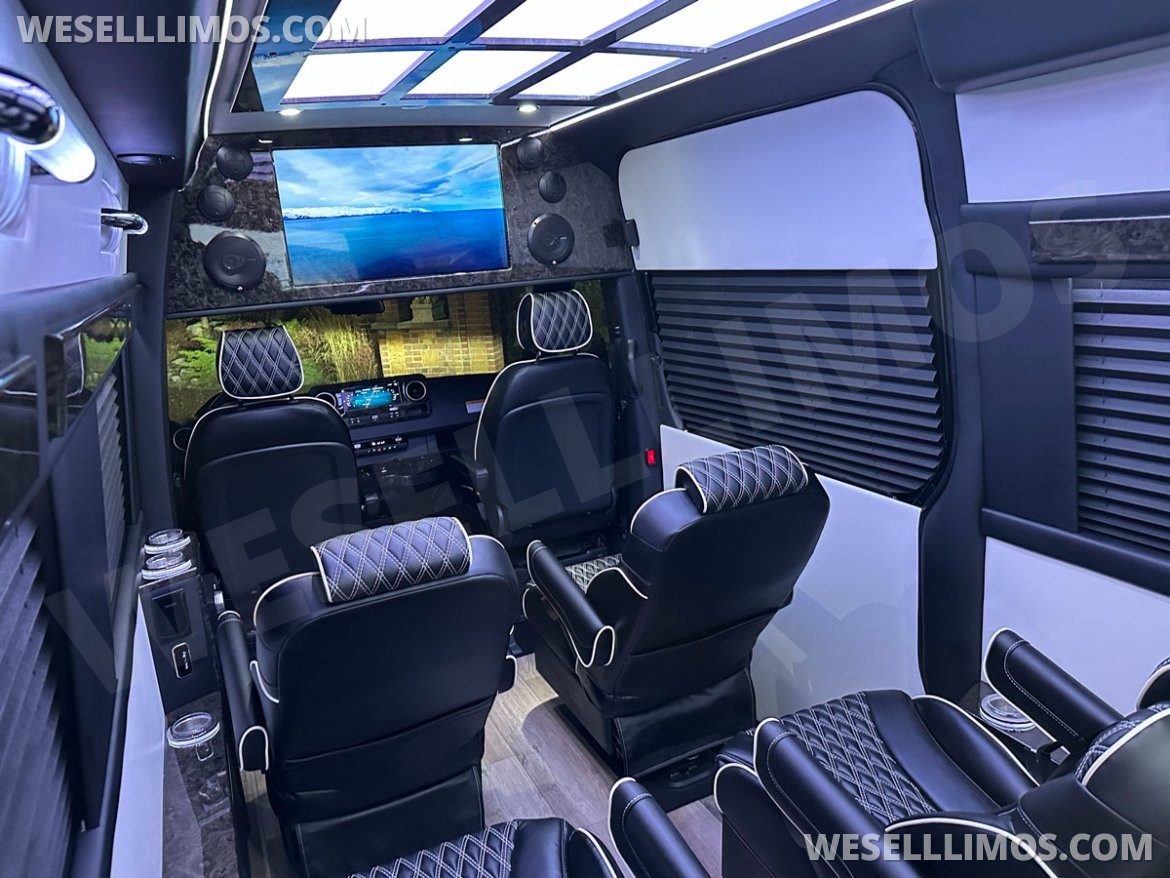 Sprinter for Sale in Elkhart, IN - Photo 9