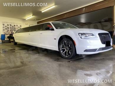 2018 Chrysler 300 180" Limousine for Sale in Westport, MA