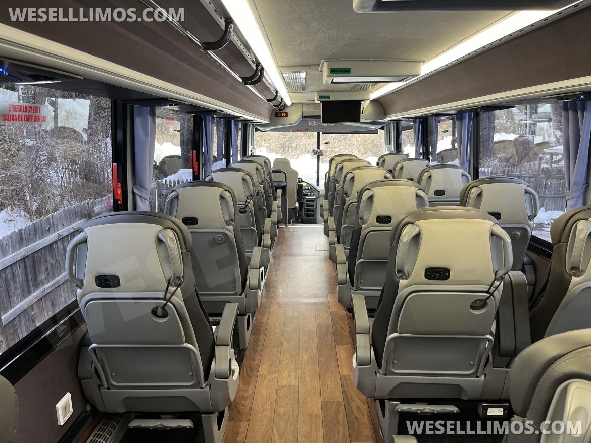 Motorcoach for Sale in Pasadena, MD - Photo 9