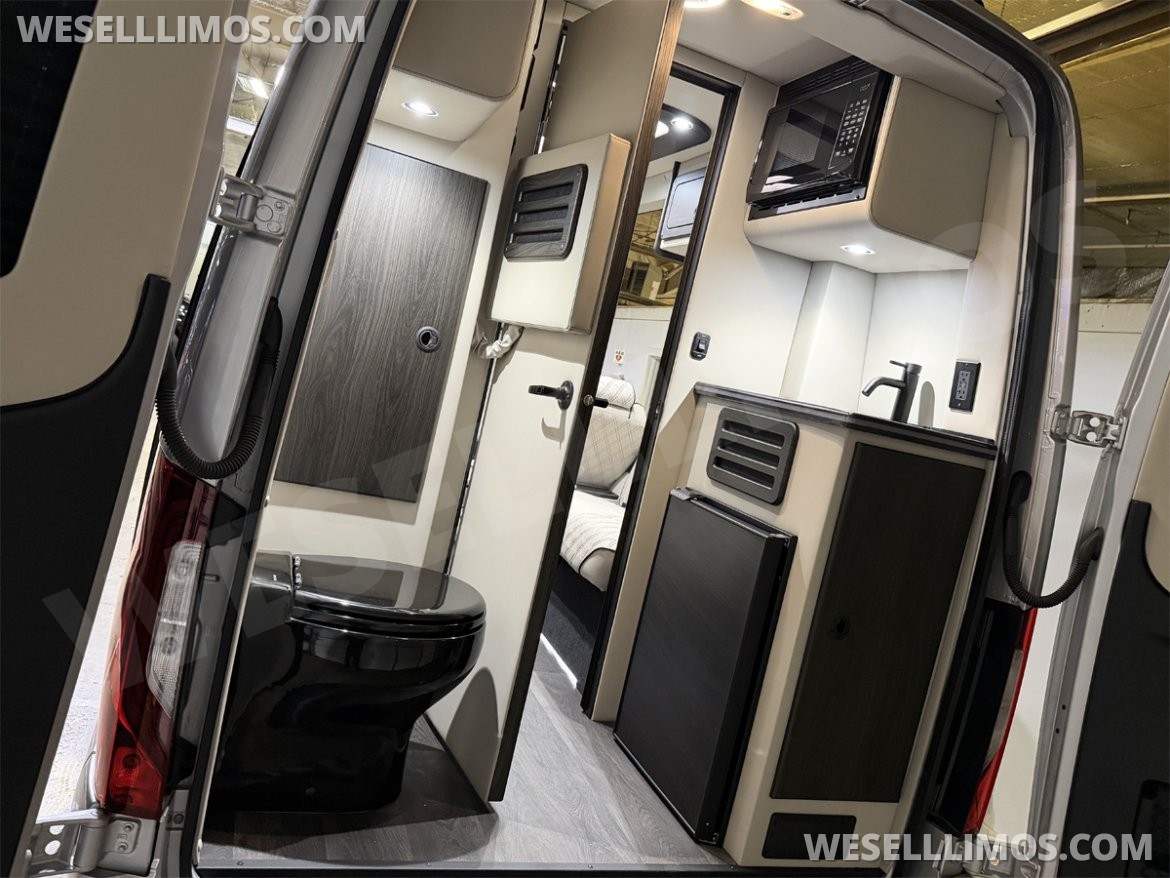 Sprinter for Sale in Elkhart, IN - Photo 8